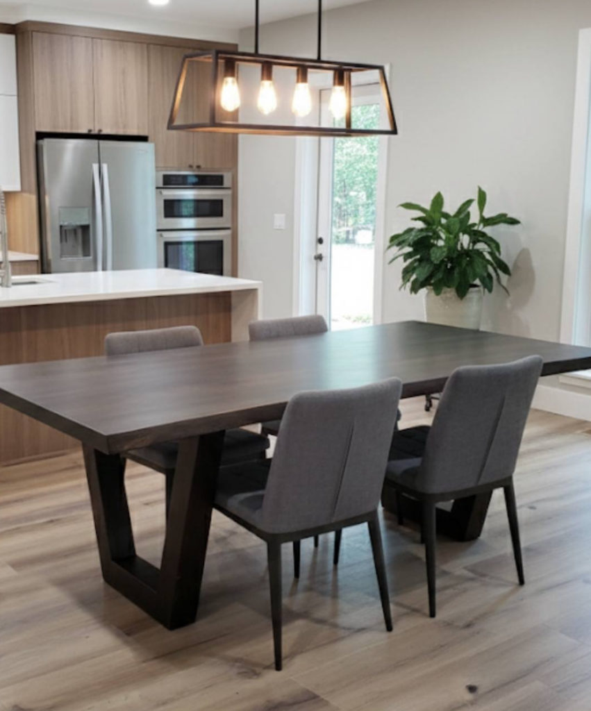 Custom table from Hatfield Table Company